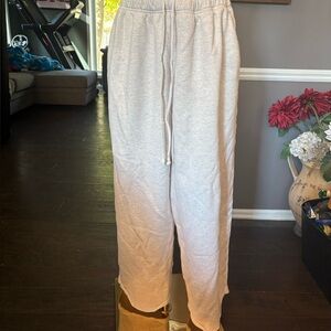 Women’s XL wide leg relaxed heather oatmeal sweats